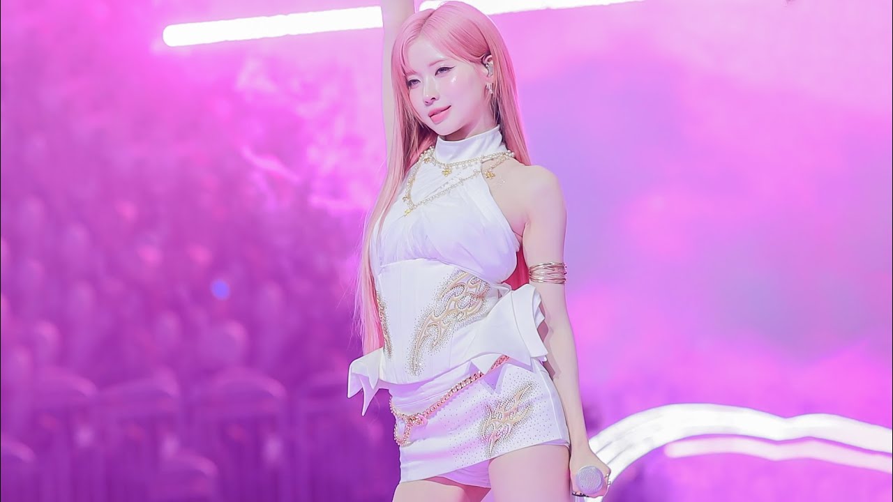 [4K] 251225 베이비몬스터 아사 (BABYMONSTER ASA) - 'WE GO UP' 직캠 (ASA FOCUS Fancam) | 2025 SBS 가요대전