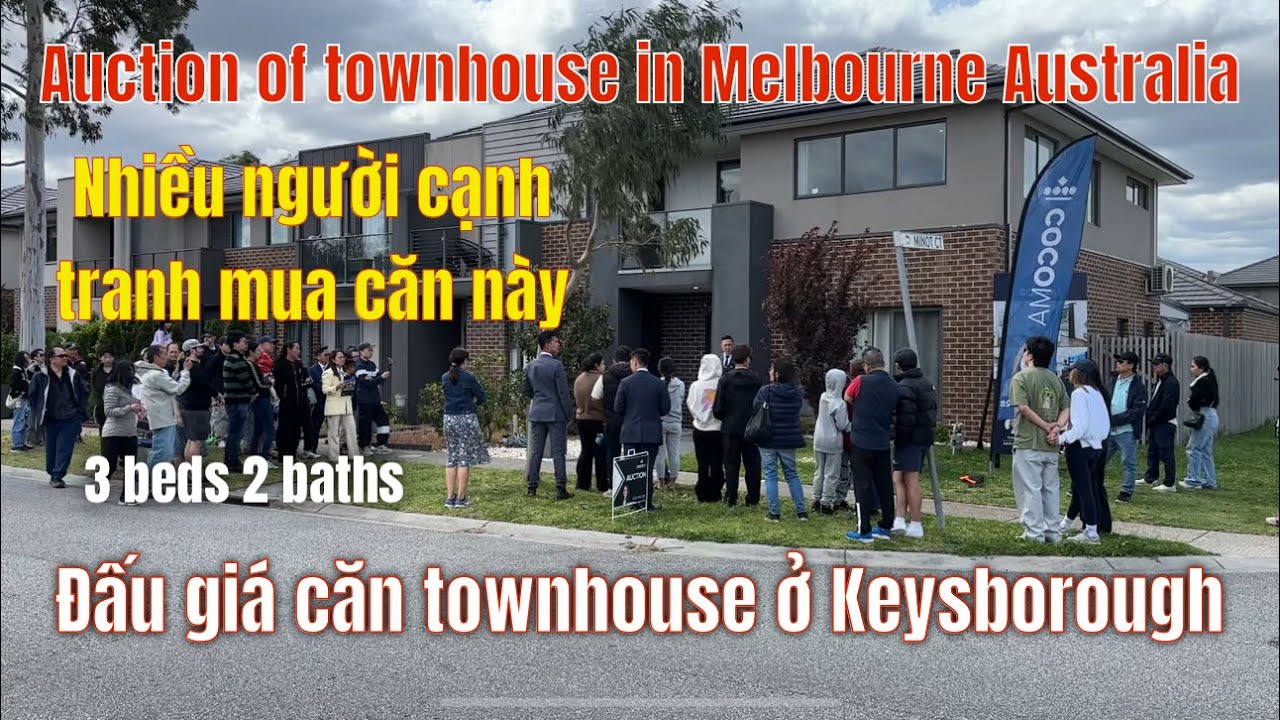 #170. Nhiều người cạnh tranh đấu giá căn townhouse tại vùng Keysborough Melbourne Úc