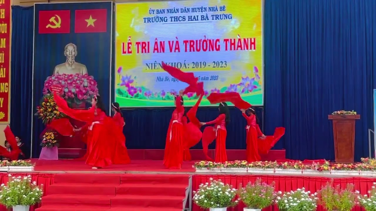 Tiết mục múa tổng kết 