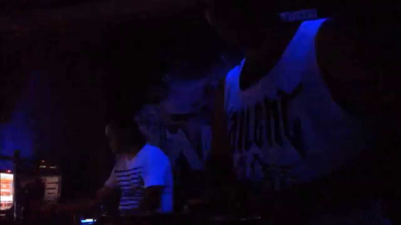 Dj Salah Taib Mixing in Mallorca Disco & Lounge Djerba Tunisa