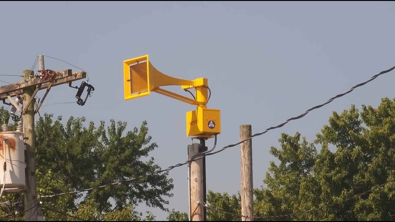 Bement, IL - Restored Thunderbolt 1003 - Full Alert + Goofy Undulating Hi Lo - 8-6-2024