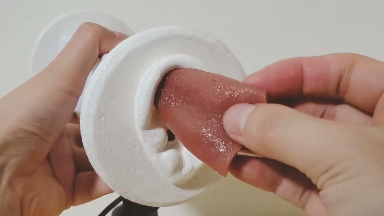 [ASMR]メルカリマイクの耳介をシリコン舌でオイルマッサージ/ear massages/바이노럴마이크/brain tingling[no talking]
