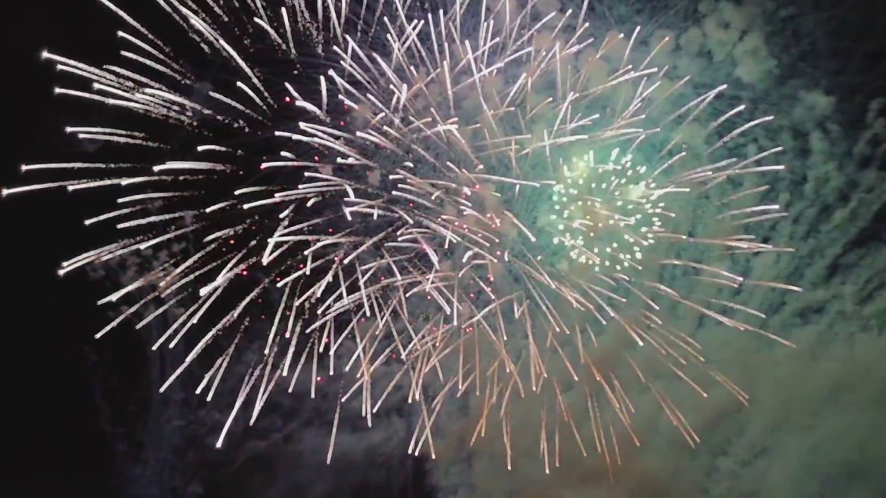 Feu d'artifice | Saint Vincent sur Graon - 10 aout 2018 [HD]
