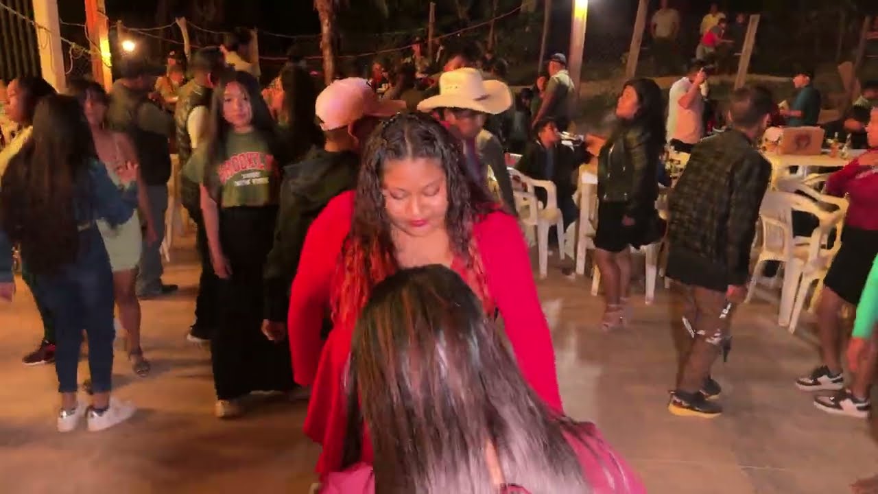 🥵🥵A bailar mi gente pero con Oscar Martínez🥵🥵