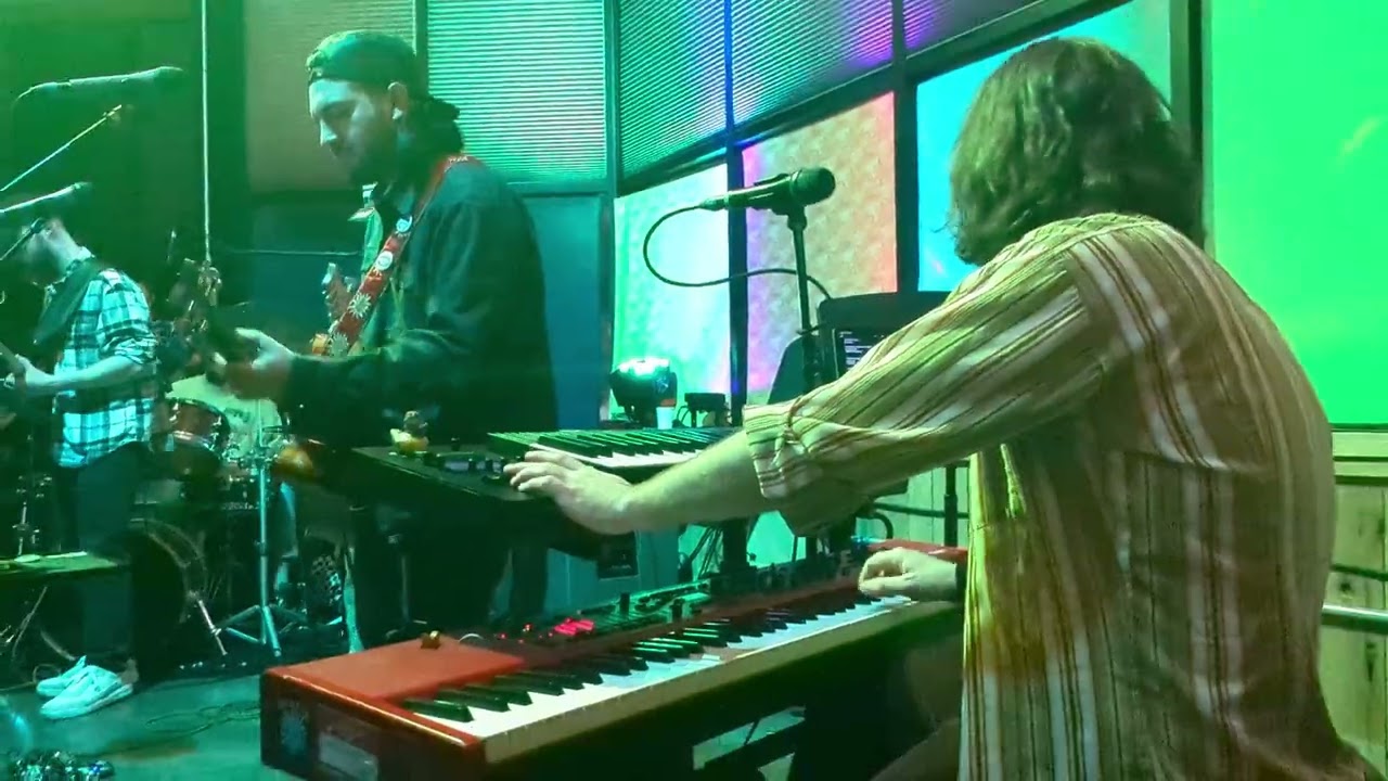 3/4-Crickets & Cicadas & 1 Dog- Tonewood  -Jam out of Cats Under the Stars- CUTS- W. LA Fade 3/5/26