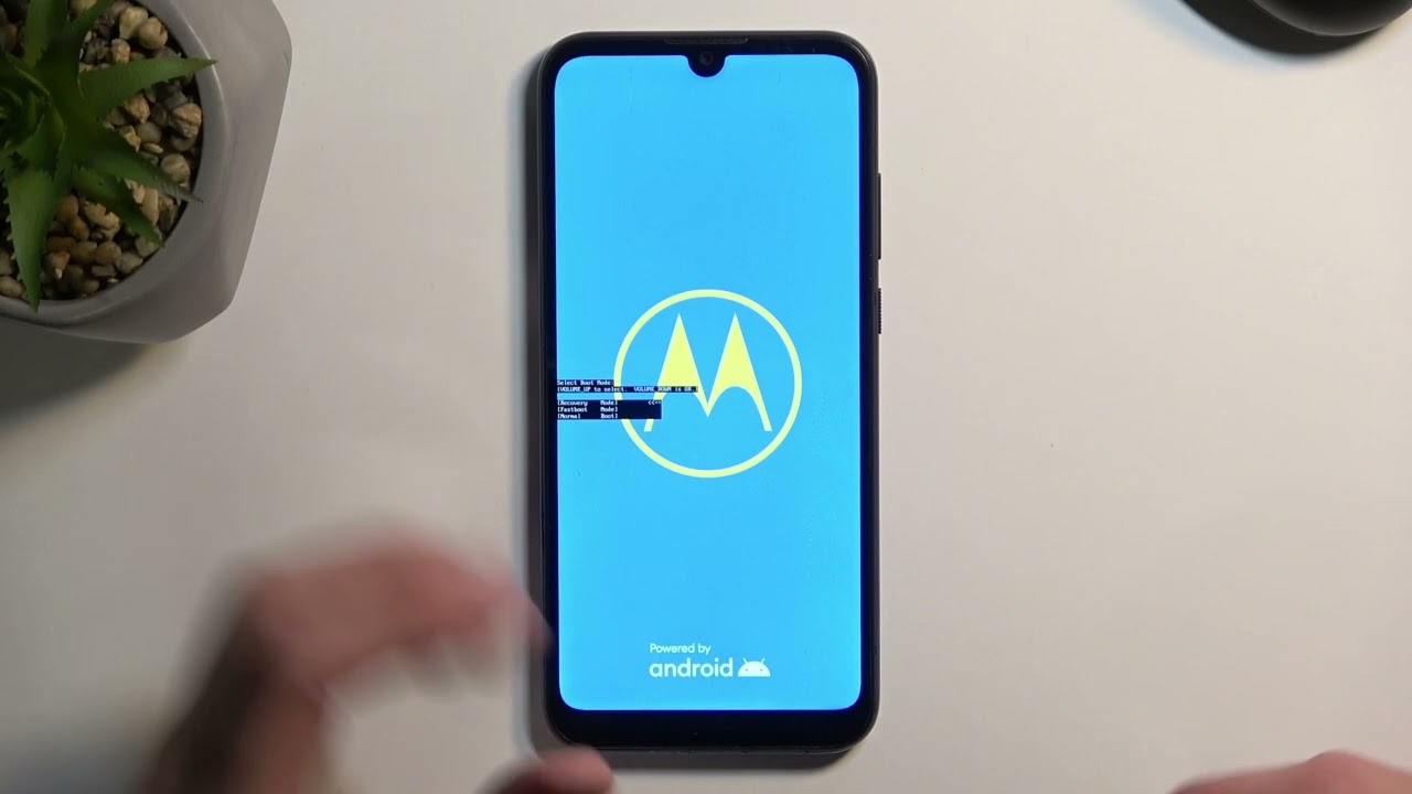 How to Hard Reset MOTOROLA Moto E6S - Recovery Mode