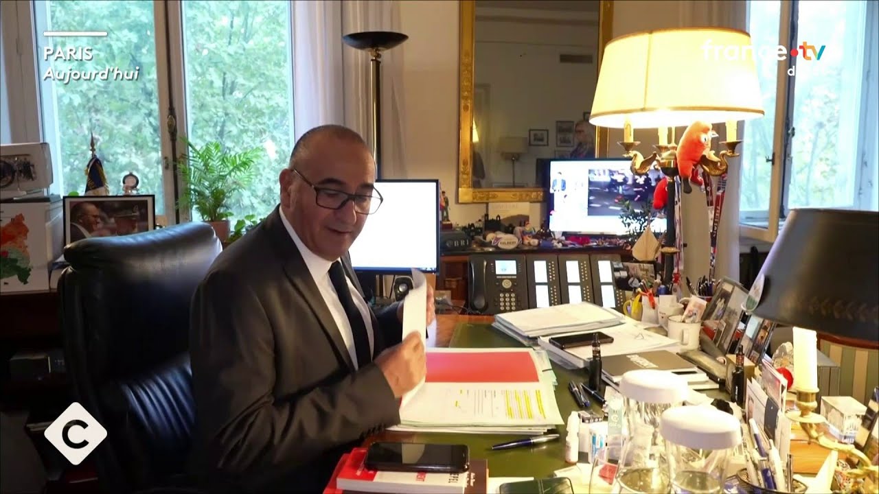18 septembre, dans le bureau de Laurent Nunez, pr&eacute;fet de police - La story de Louis Amar