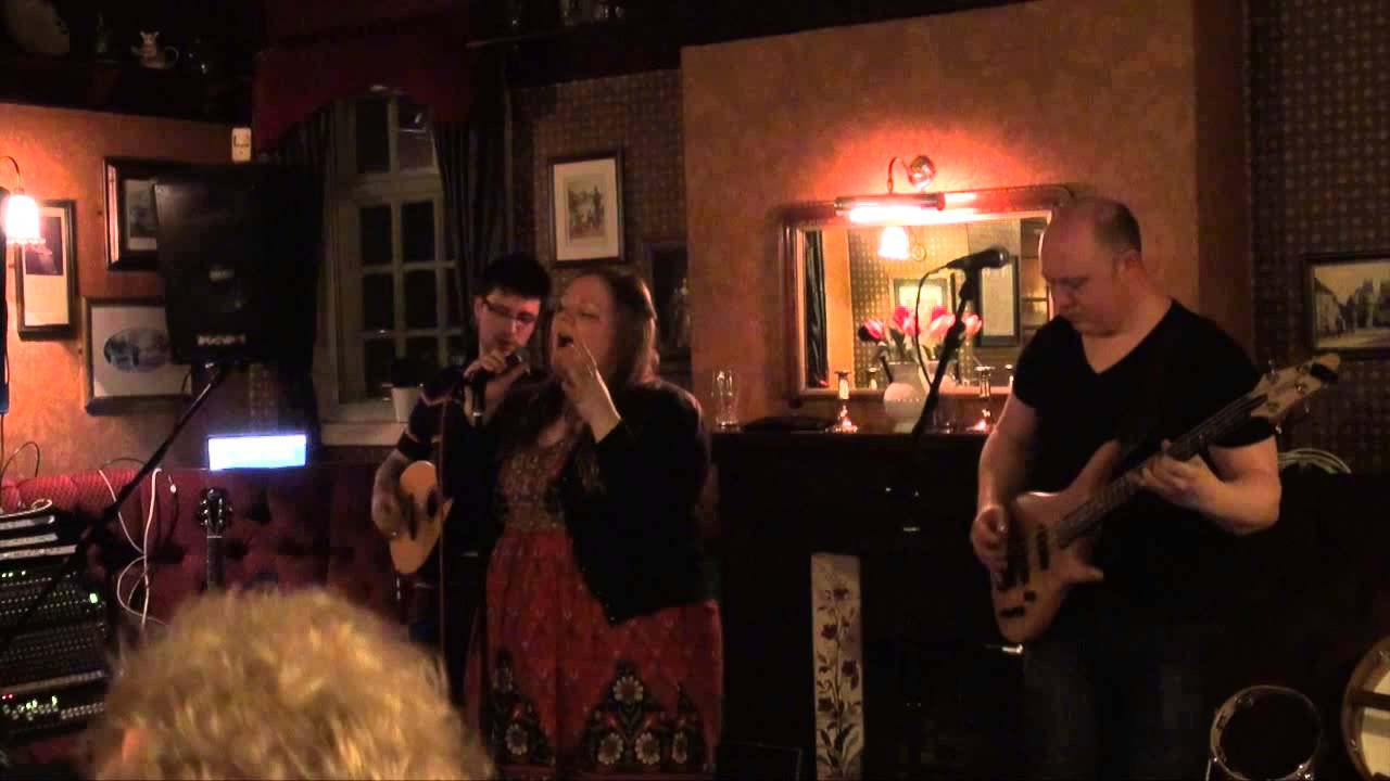 Fireside Knights - Witch Of The Westmoreland (live)