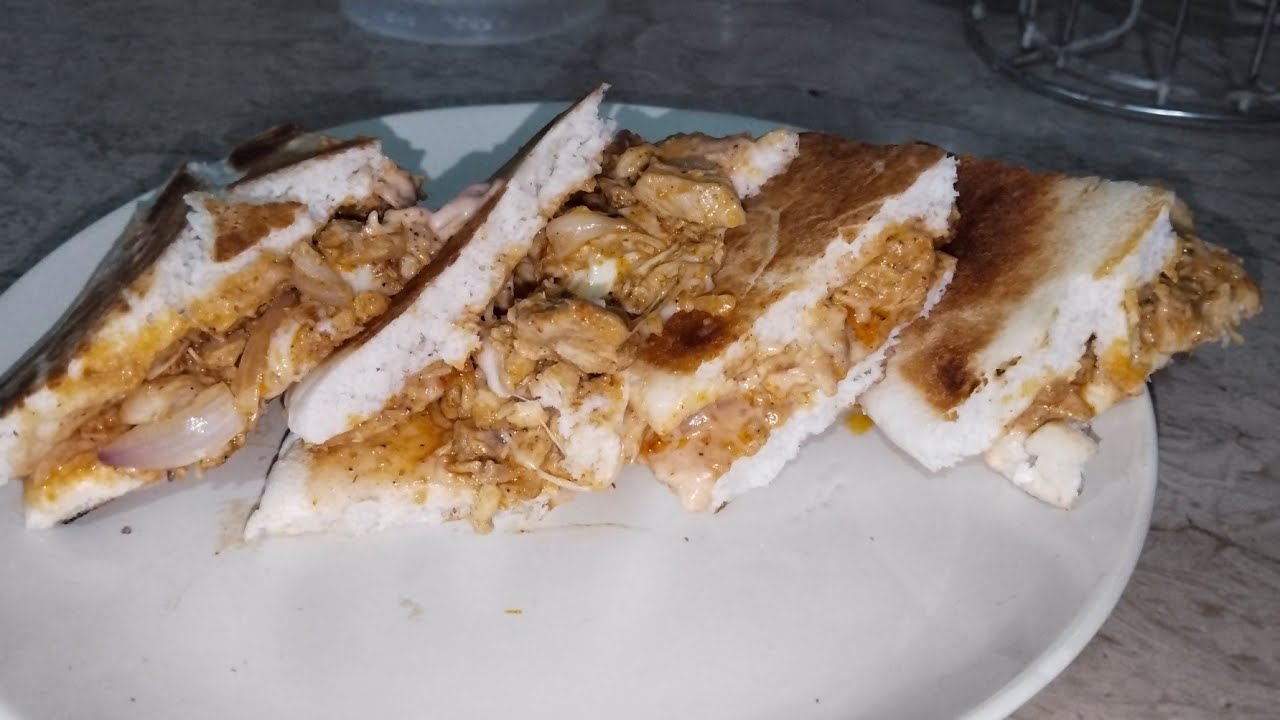 Chicken Panini Sandwich Recipe | Panini Sandwich | Quick And Easy Sandwich | Mazedar Sandwich 