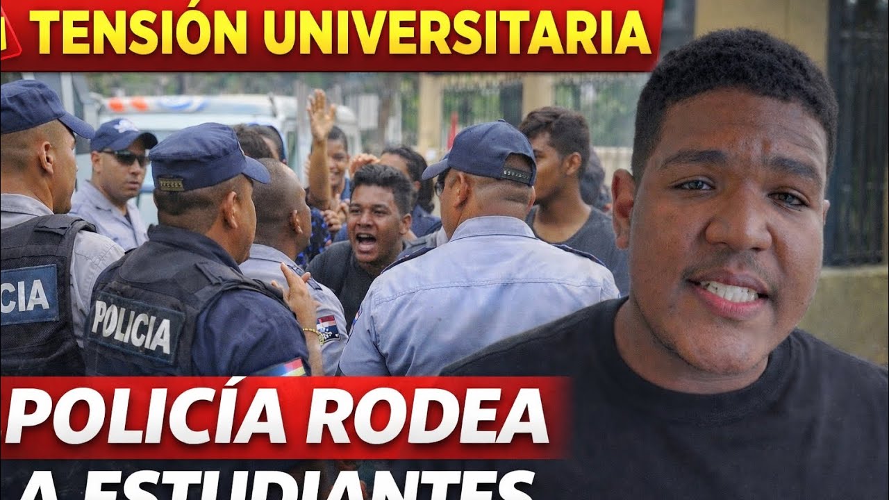 Policía nacional a trinchera estudiantes en el Liceo Cecilia Pepín  SFM.￼