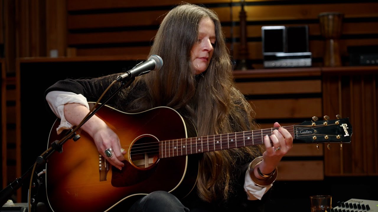 Meg Baird - Star Hill Song (Live on KEXP)