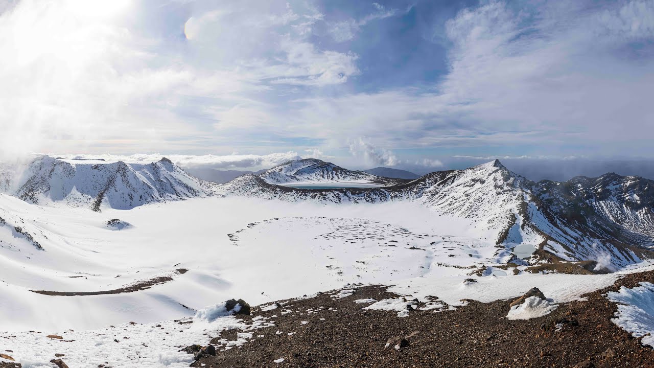Winter Tongariro alpine Crossing, 15 July 2023