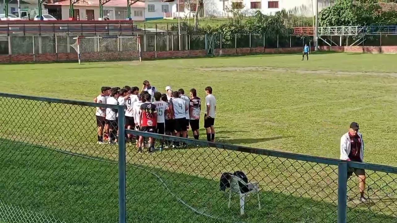 Víctor Manuel Ordóñez, preparador Físico de la Selección Norte Sub 17 pretemporada en Chinácota.