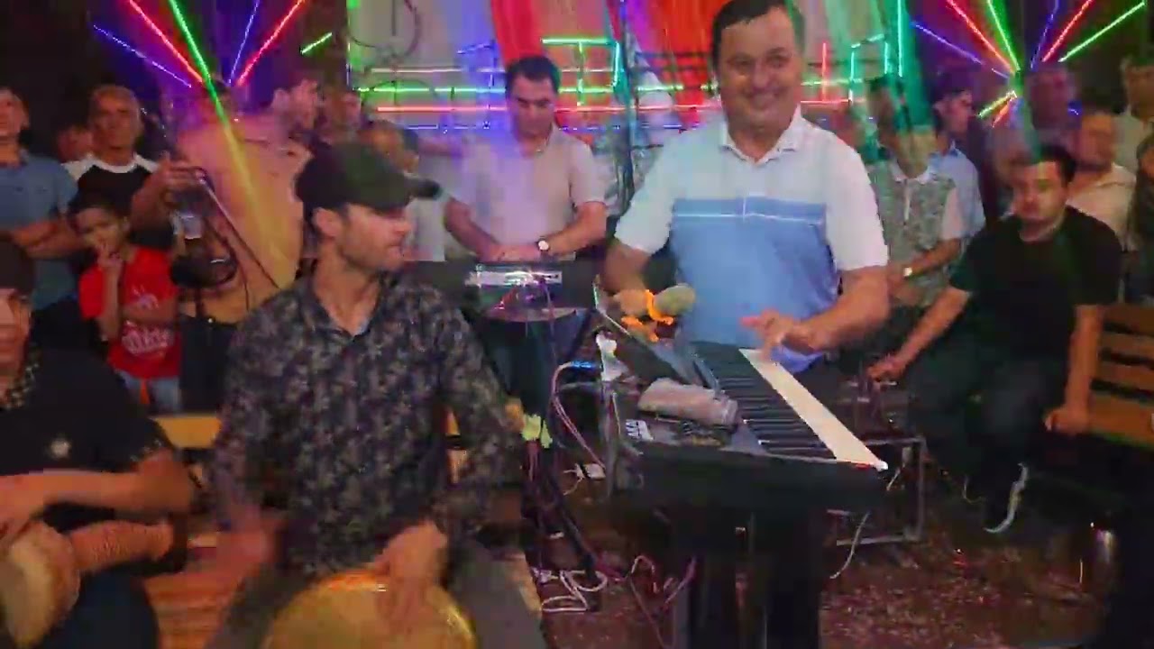 ДАР ҚАРАТОҒ БАЗМИ УСТОД ХАЙРИДДИН БОЗОРО БИНЕД ЧИХЕЛ МУХЛИС ДОРАДУ ТУЙРО ОБОД МЕКУНАД БАҲОГУЗОРИ