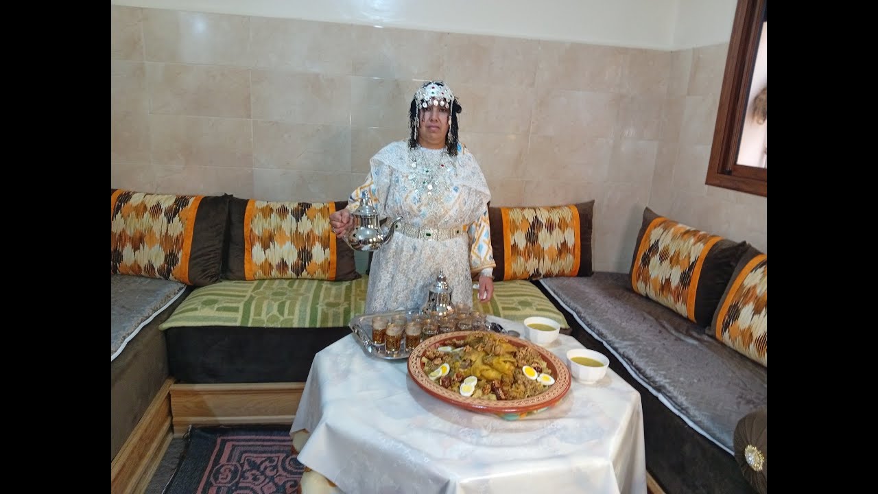 رفيسةبدجاج البلدي  بمناسبة (حاكوزة) يعني عيد الفلاح