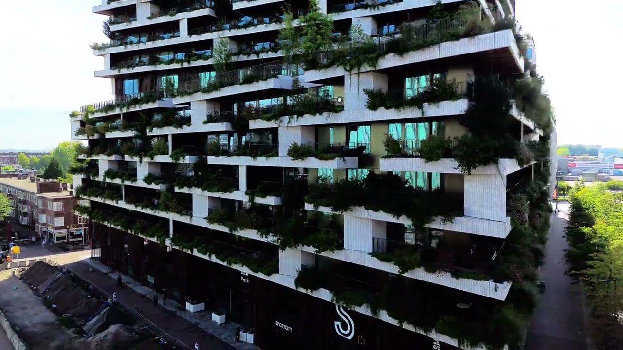 Wonderwoods,Utrecht, Nederland  (Combineren van planten met een woongebouw ) 4K UHD