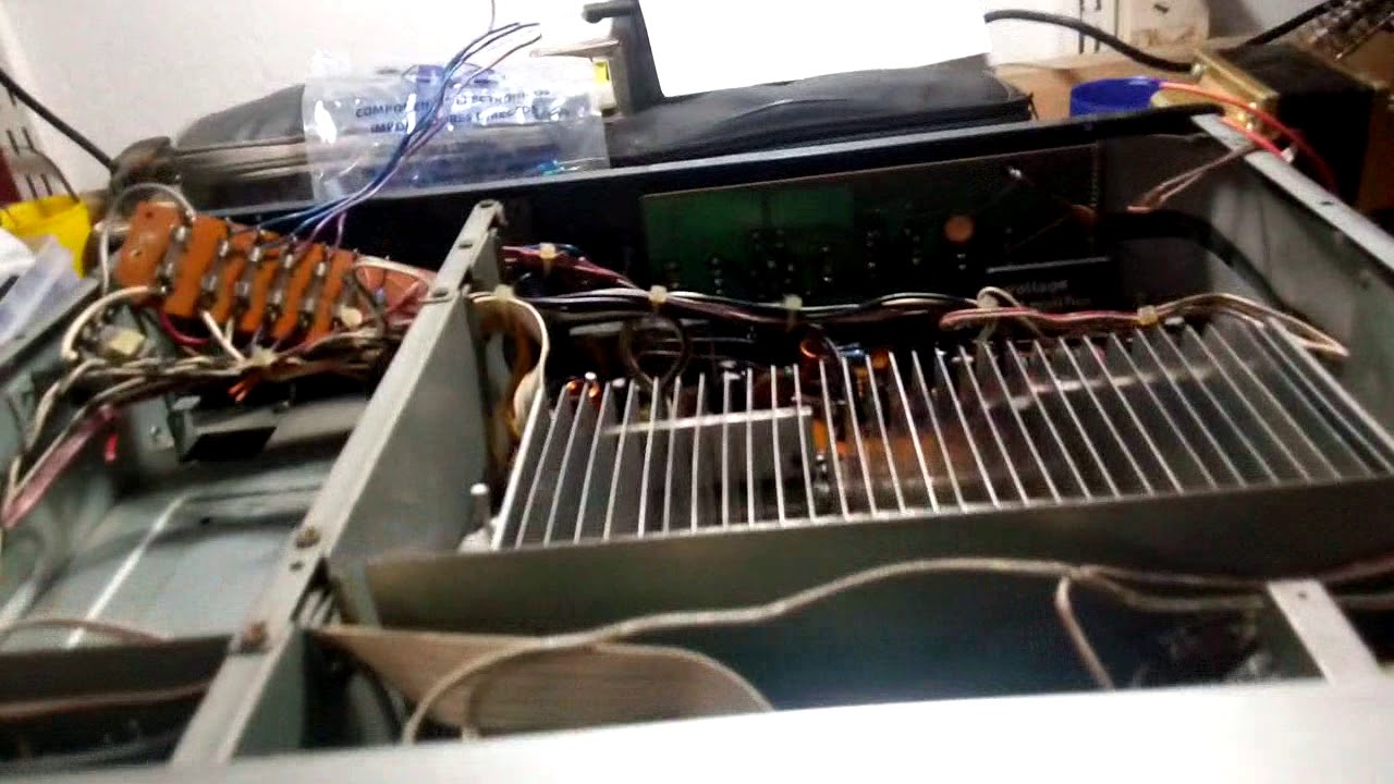 Reparando un amplificador AKAI parte 1