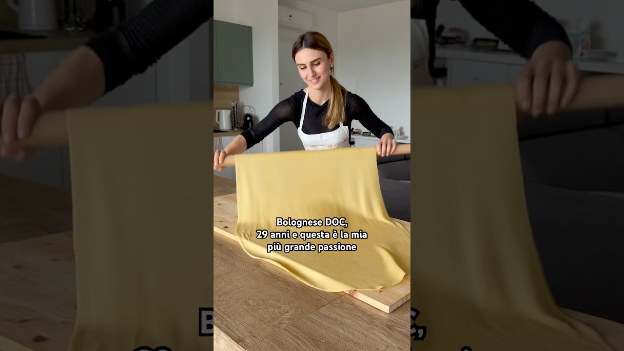 Anche tu ami la pasta fresca? Iscriviti ora al mio canale 🍝  #bastachesiapasta #pastafresca #pasta