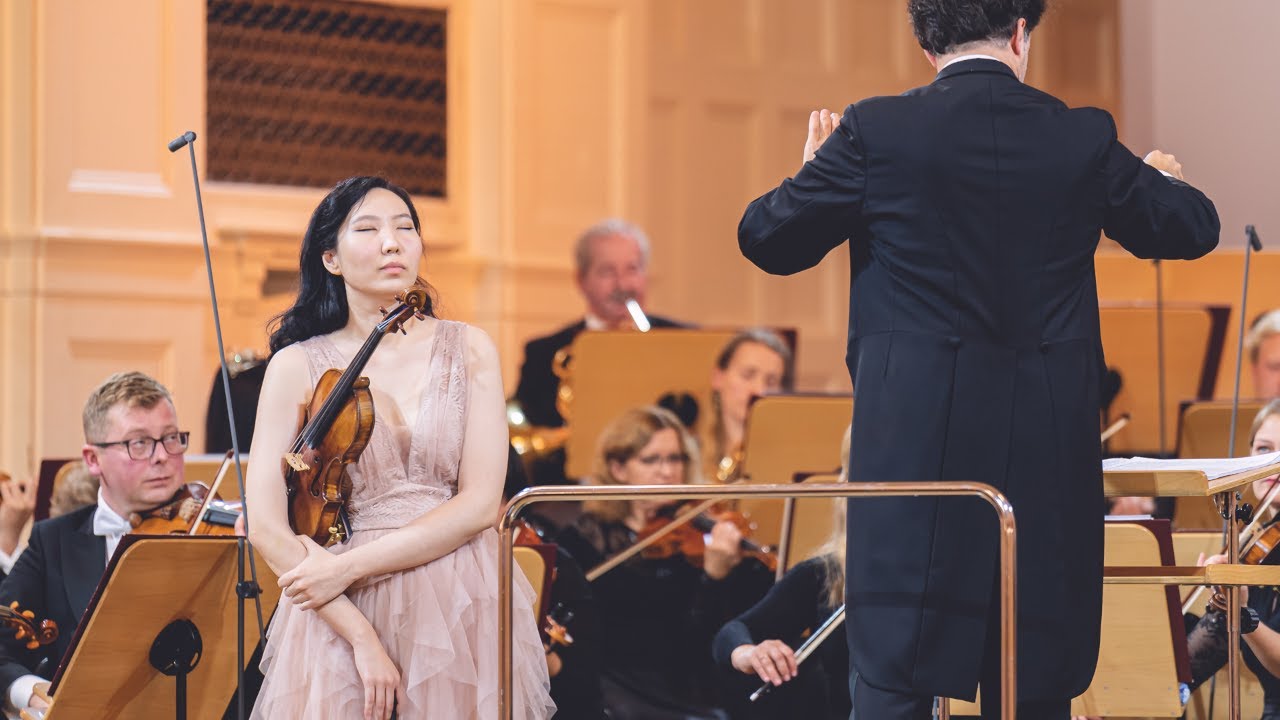 Meruert Karmenova (Kazakhstan): H. Wieniawski – Violin Concerto No. 2 in D Minor, Op. 22