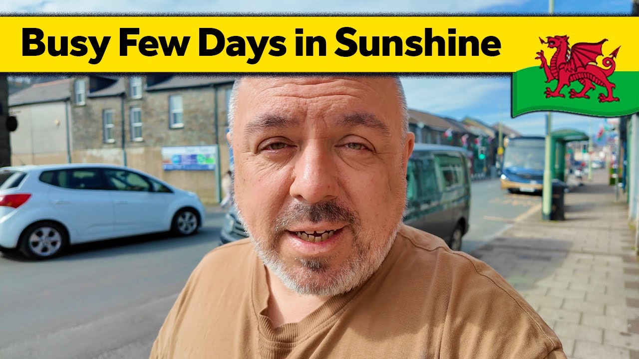 223. Rhubarb, Theatre and New Cat - Living Alone in Wales