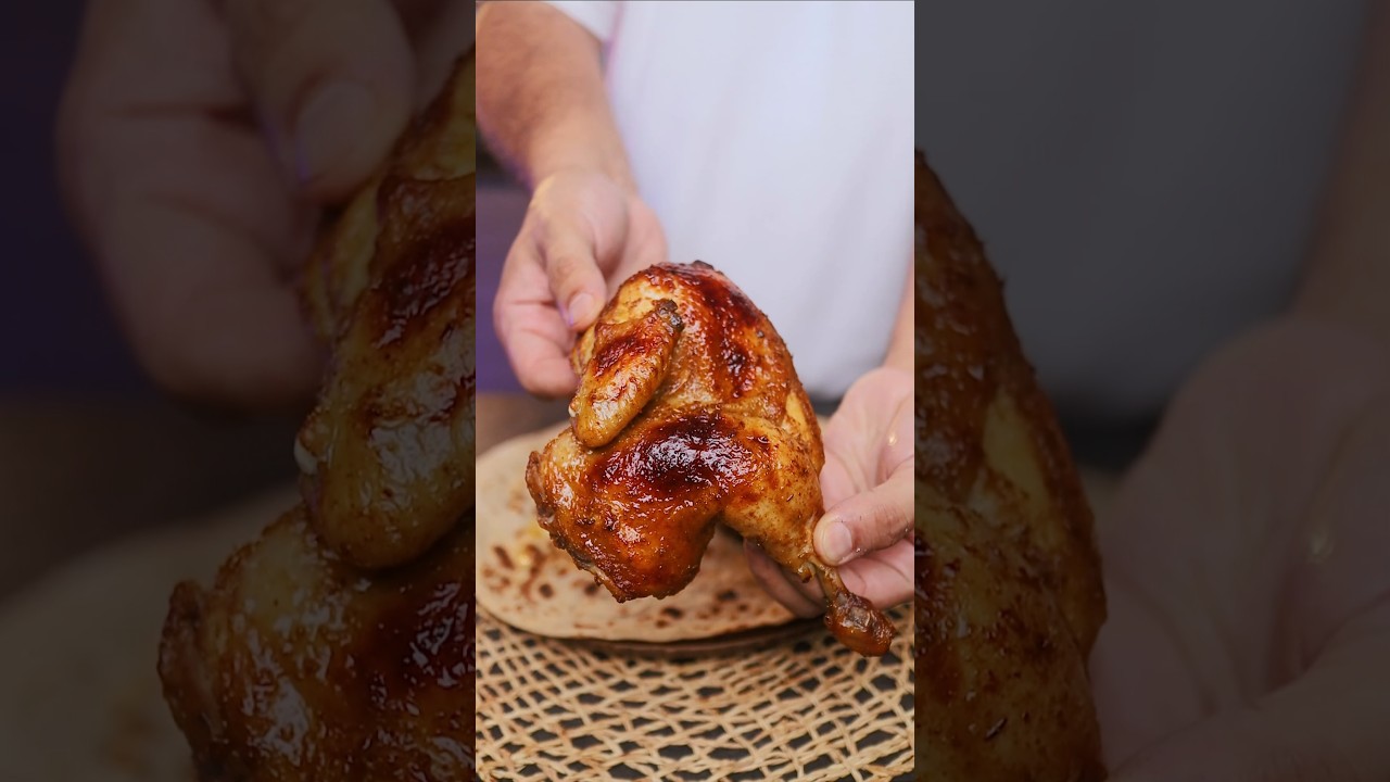 الفراخ المشوية في الفرن بنغطيها ولا بنسيبها مكشوفة 🍗