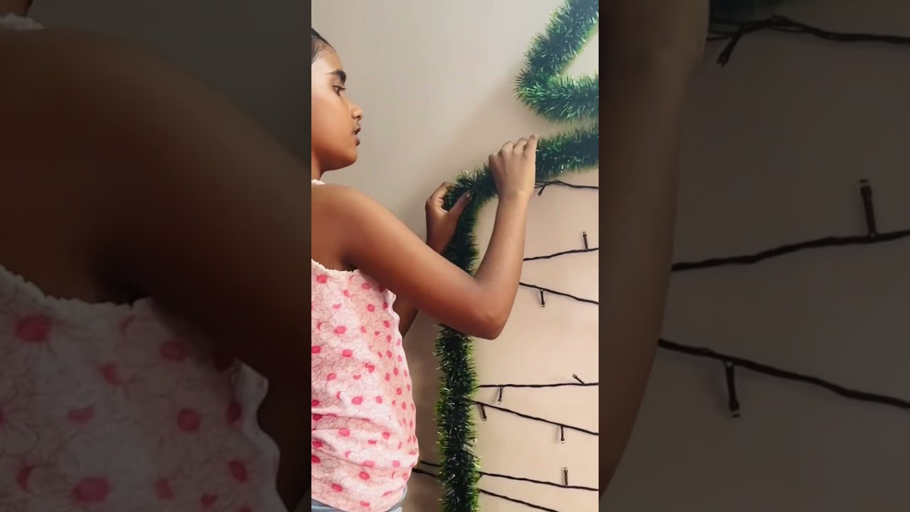 DIY-Creative Christmas Decoration Ideas, Wall Decoration #diy #christmas #viral #shorts #shortsviral