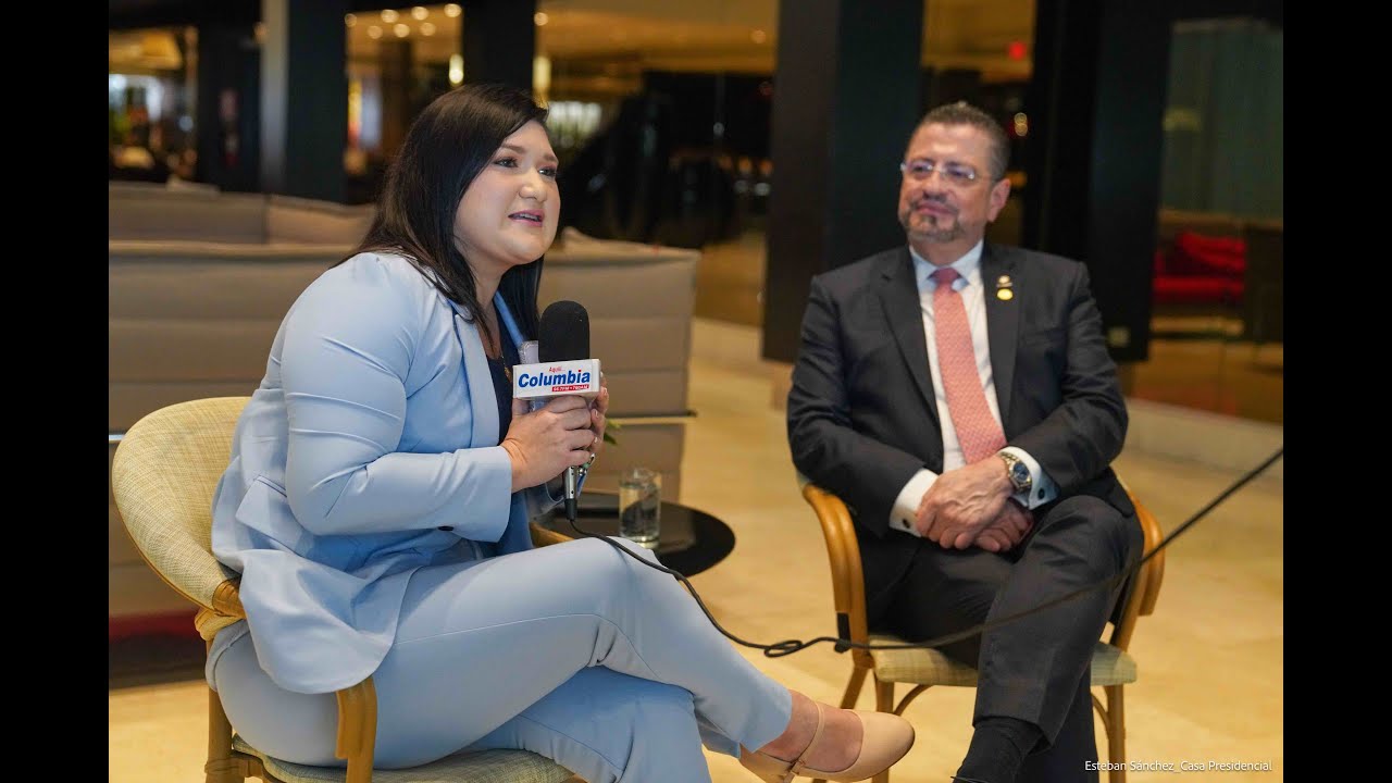 Noticias Columbia entrevista al presidente Rodrigo Chaves desde Ciudad de Panamá