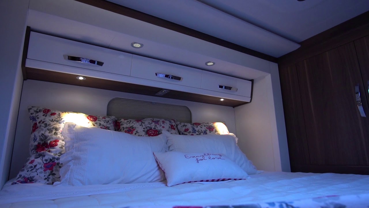 Starliner SL25 motorhome Reargarage / Starliner SL25 Reisemobil mit Heckgarage