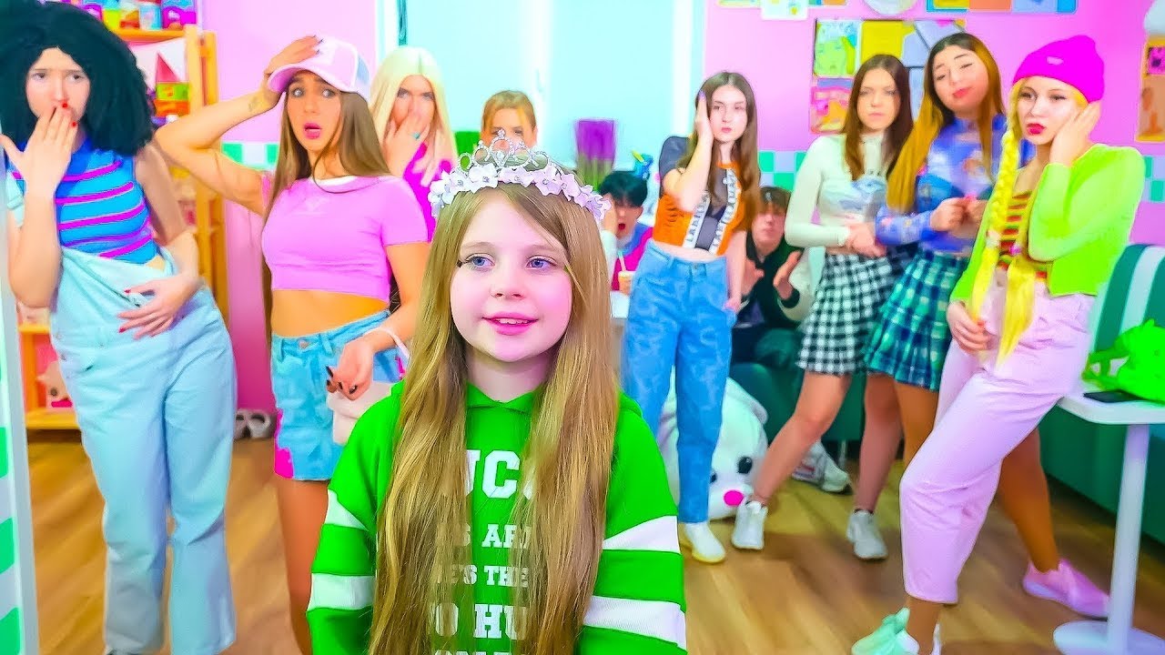 Η Ντάνα Είναι Η Βασίλισσα Της Σχολής Του Bunny!👑Γιατί η Ντιάνα ψήφισε τη νίκη της αντιπάλου της;