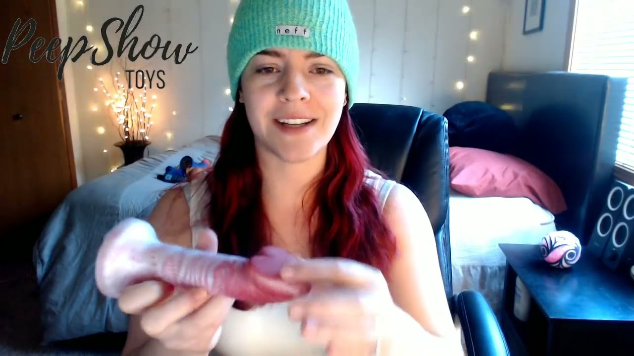 Toy Review - Uberrime Amo Dildo Sex Toy, Courtesy of Peepshow Toys