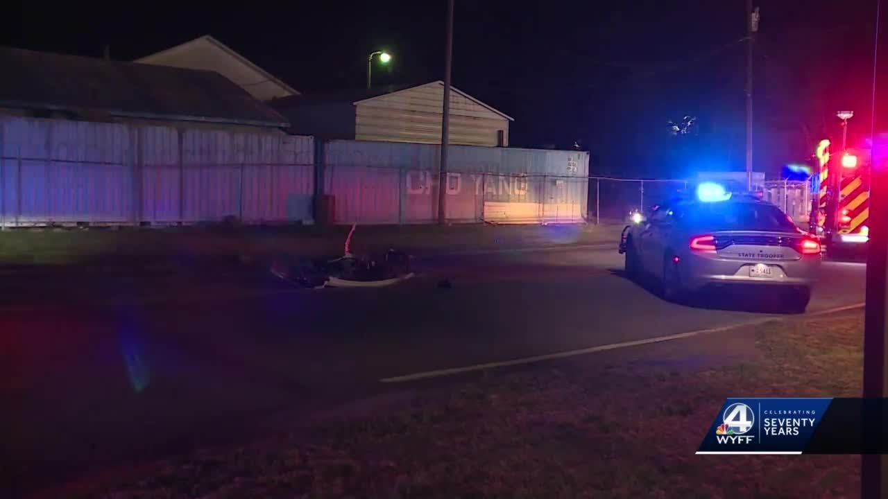Two teens killed in crash after chase in Greenville