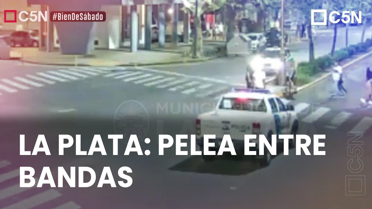 PELEA CALLEJERA en el CENTRO de LA PLATA