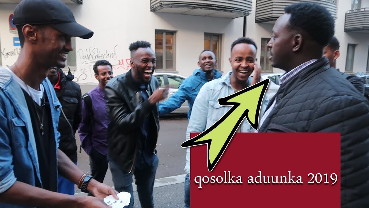 somali magic  in public (funny reactions)