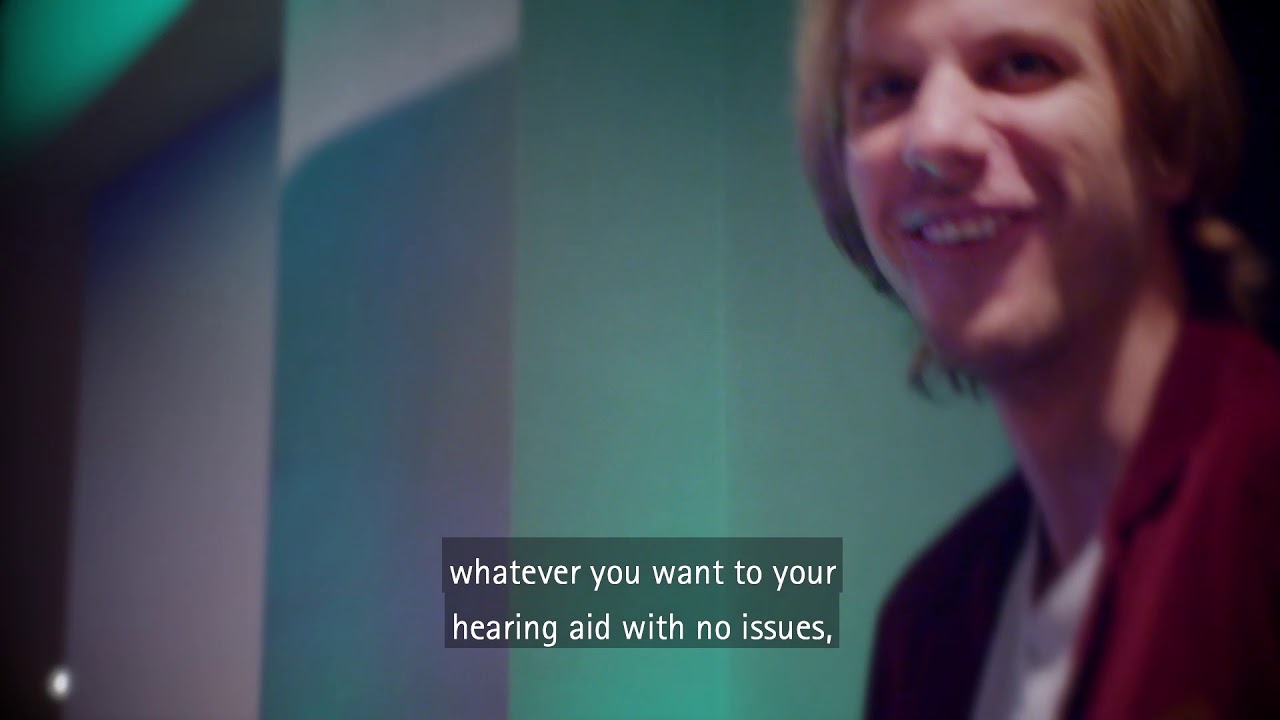 Hearing aids adjust automatically │ Phonak Marvel&trade;