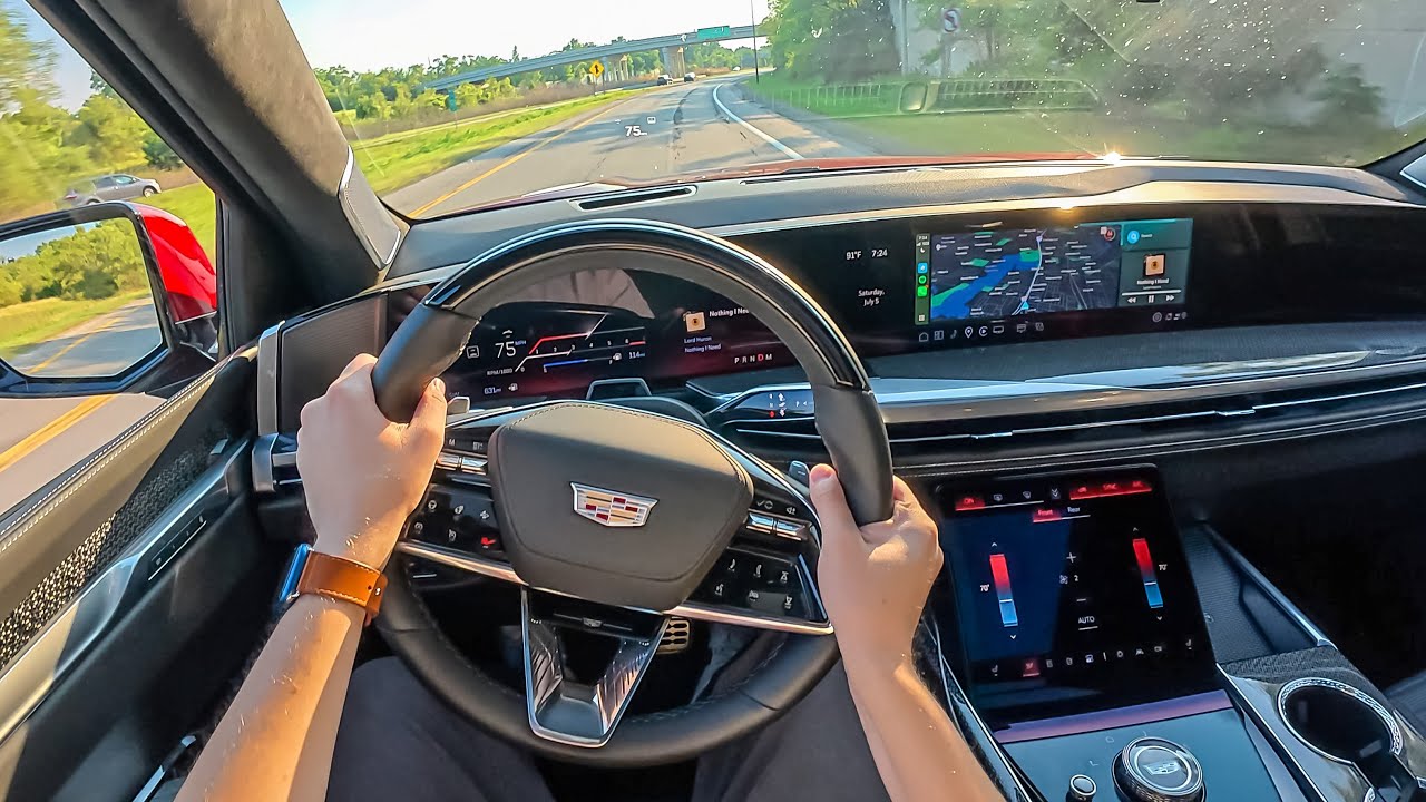 2025 Cadillac Escalade V - Living With The LOUD 682hp Supercharged V8 SUV