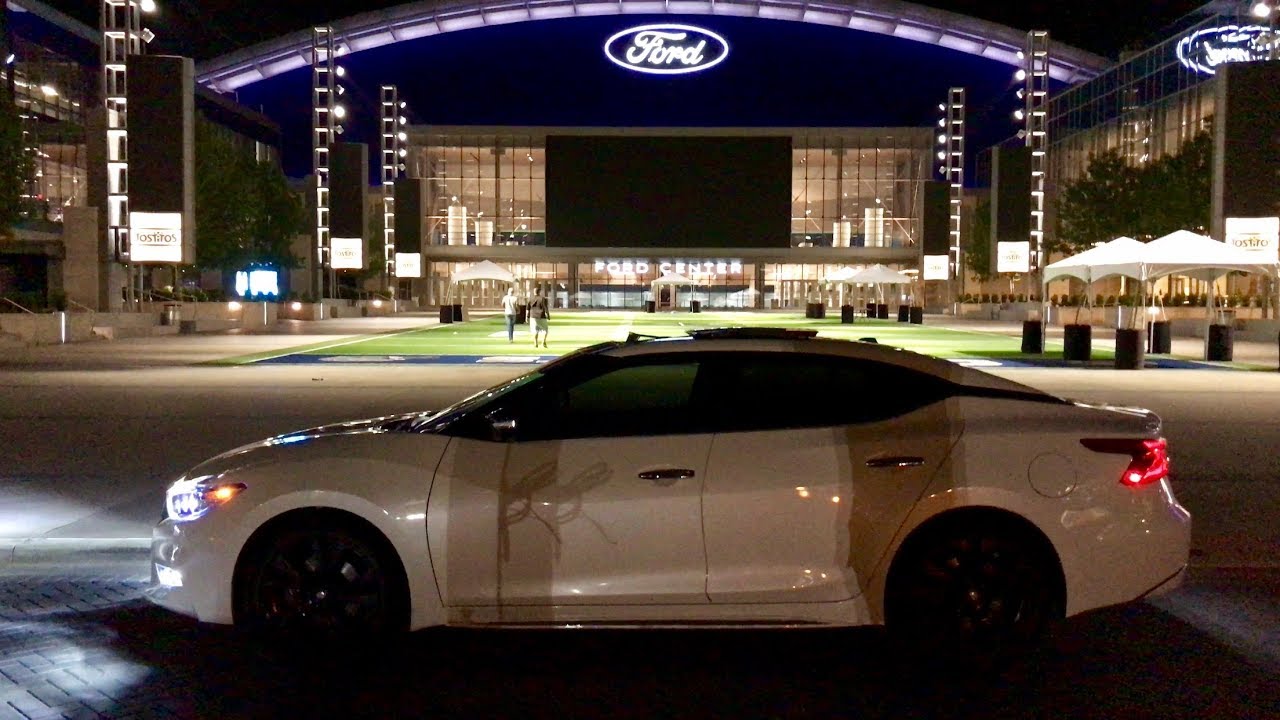 Nissan Maxima Platinum 2017 @ Night 4K