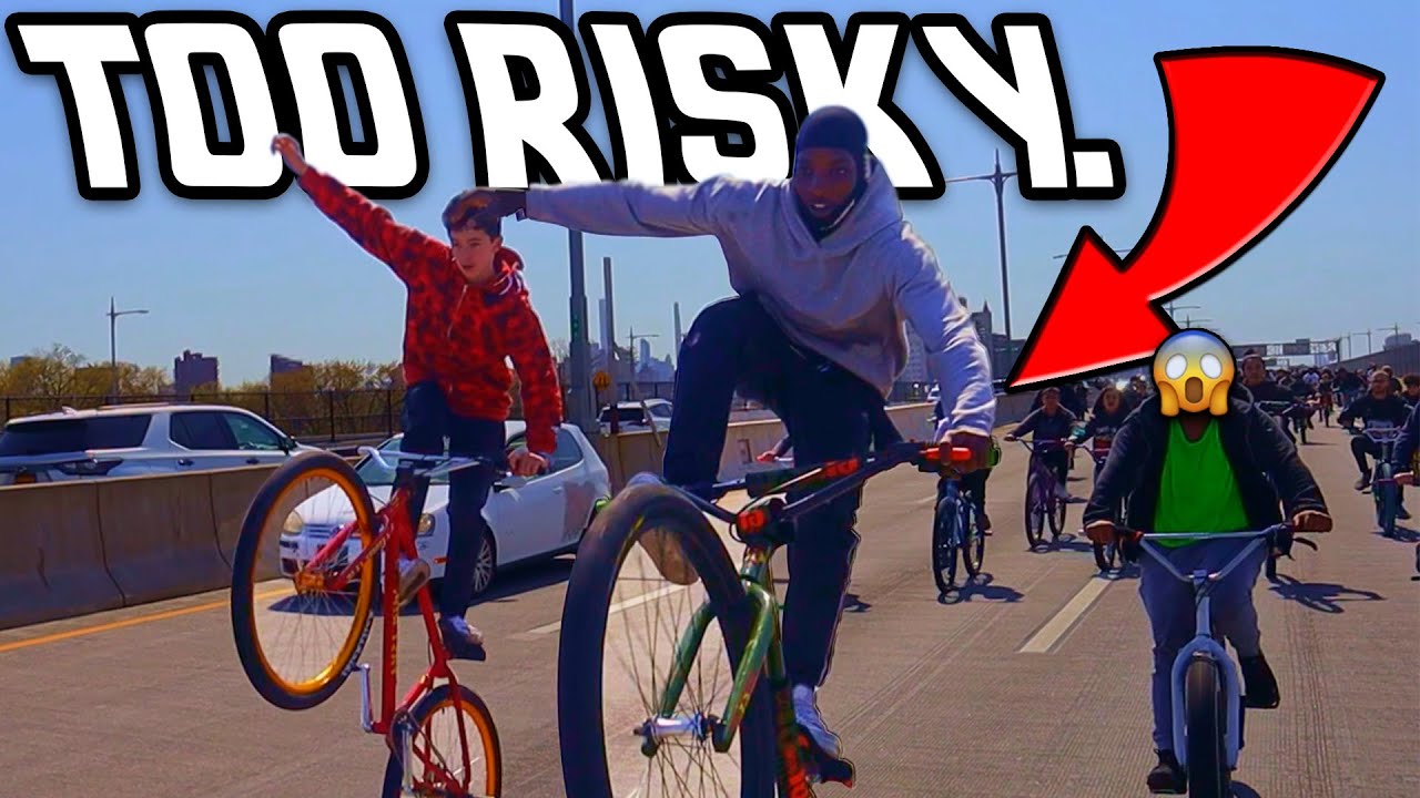 Risky Highway Wheelies! *Collective Bikes Rideout*