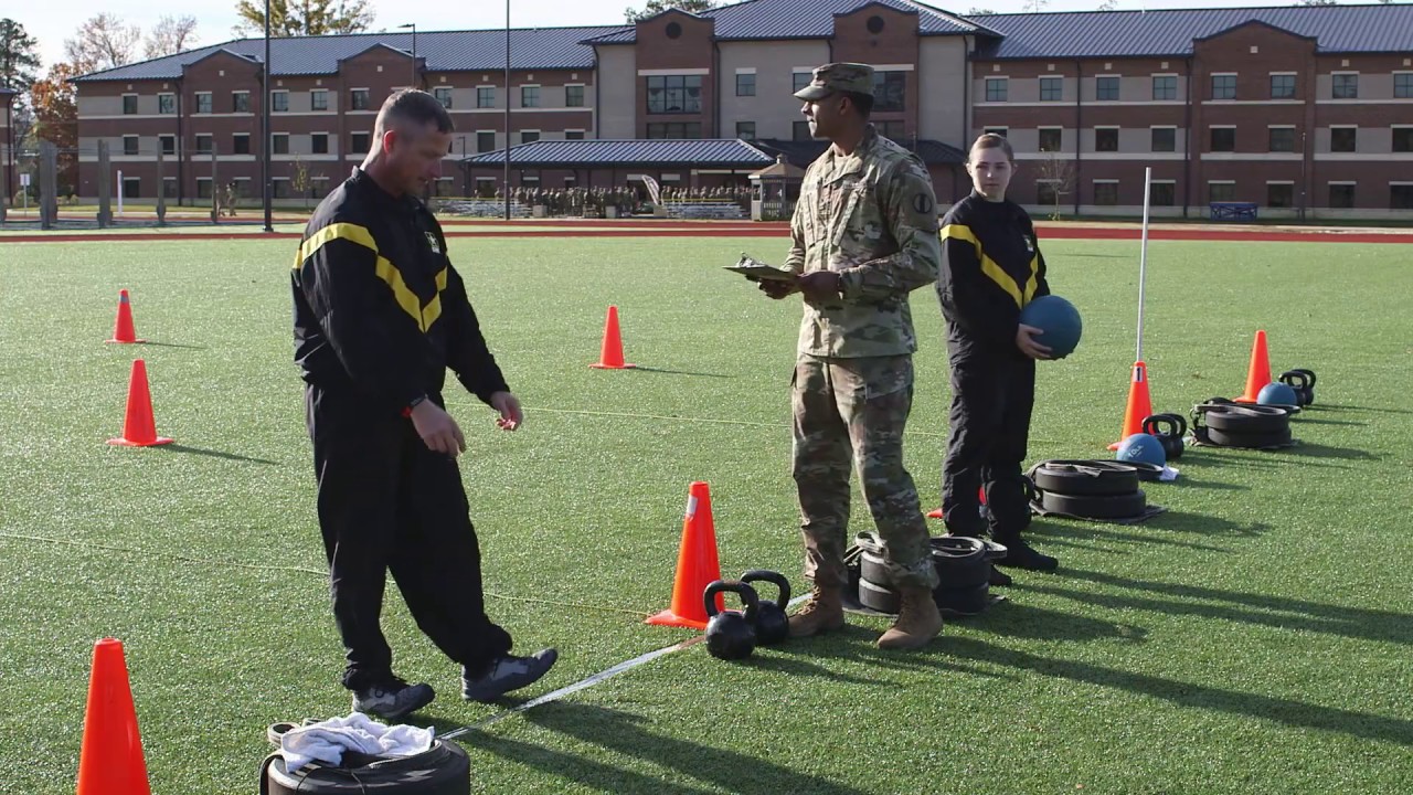 4 Standing Power Throw event execution