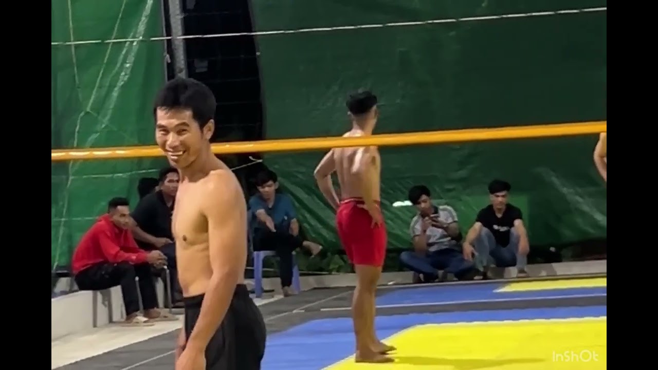តុងលើអាកាស បាំងSuperក្រាញ់មួយ ដូចស្មៅមួយទងចឹង