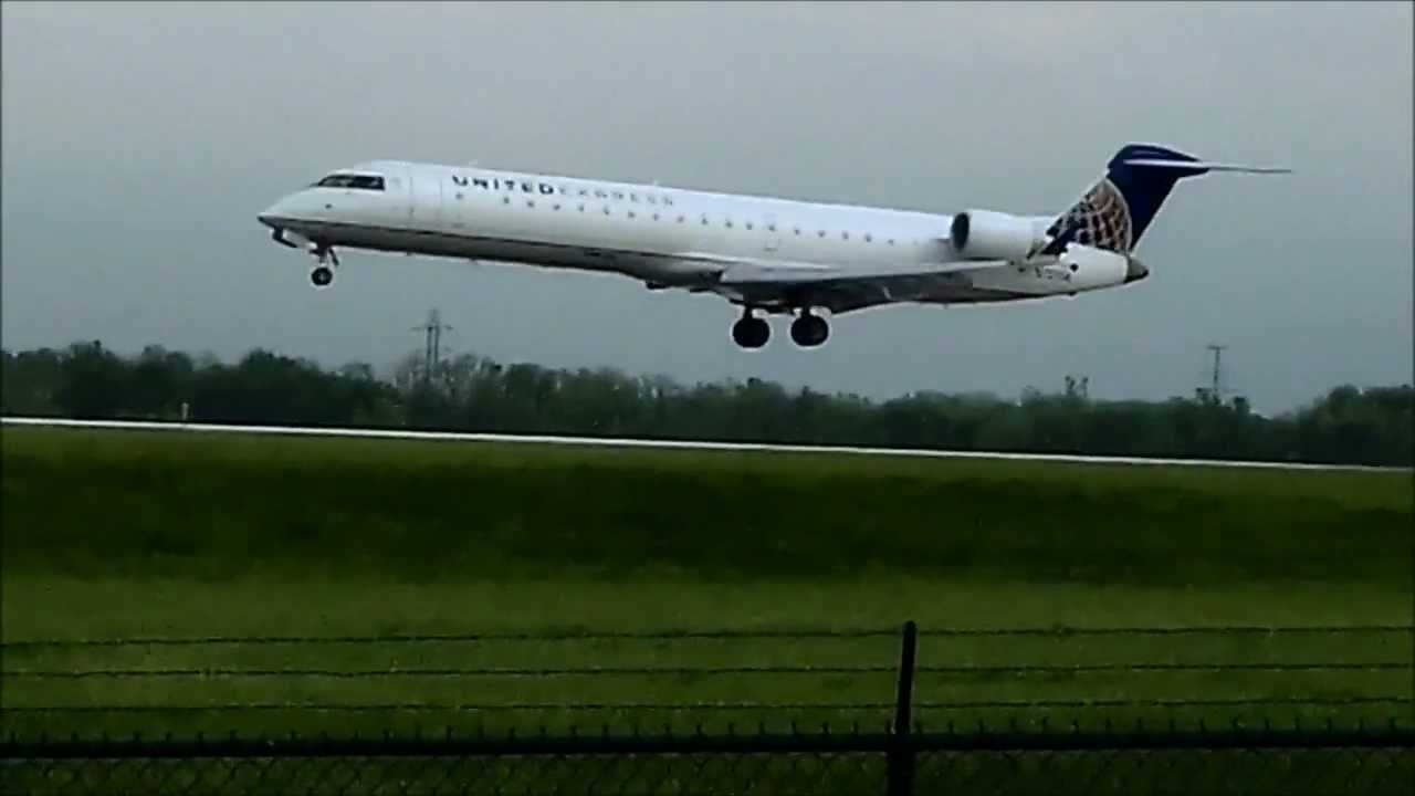 Planespotting at Cleveland-Hopkins Airport - May 7,2012