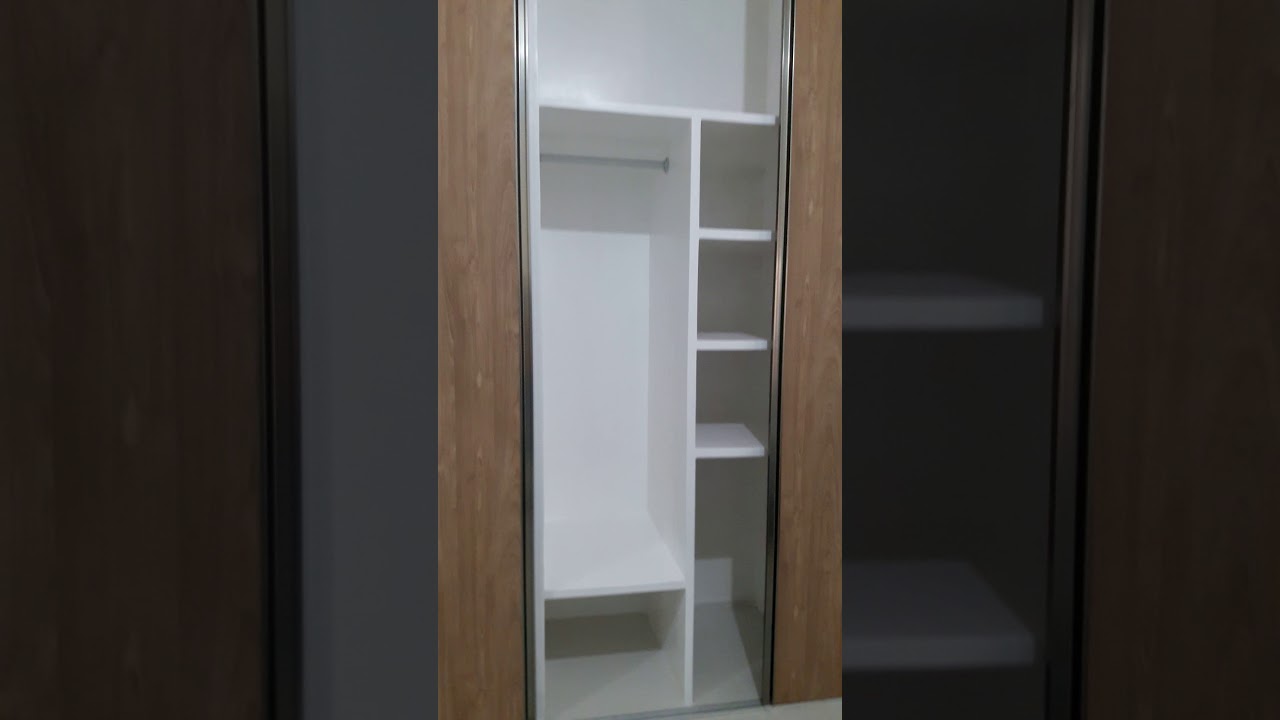 Guarda roupa de Gesso com porta de MDF