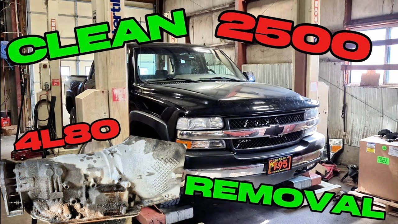 Пошаговая инструкция по снятию коробки передач на Chevrolet Silverado 2500 2001 года выпуска (4L80).