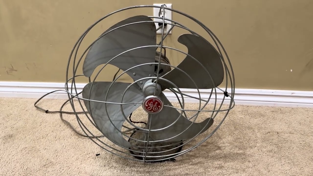 General Electric “Vortalex” Cat. F11V163 16-inch Desk Fan (Ca. 1940s)