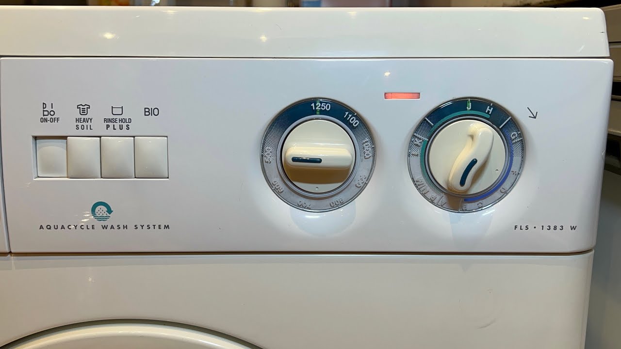Zanussi Aquacycle FLS1383W - Worn Once 30°