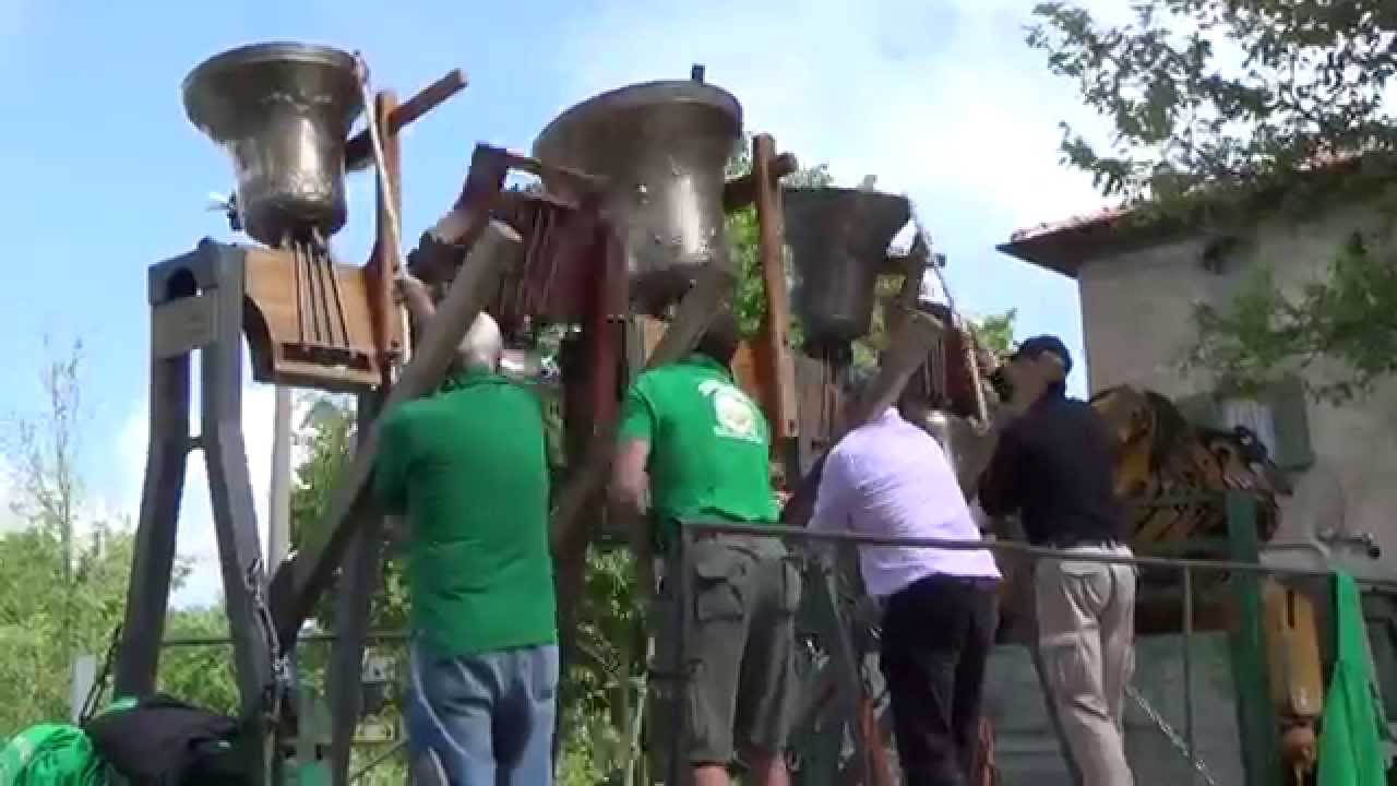 (1) Le campane mobili di Monghidoro 2015.