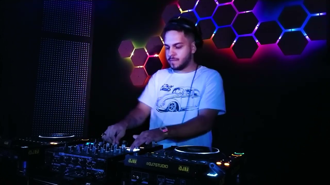 LUSTT @ DJ7 STUDIO