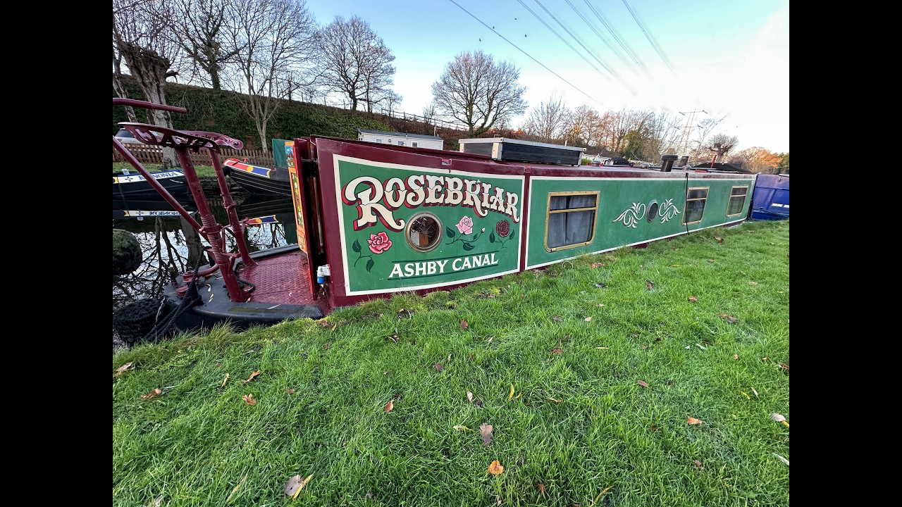*For Sale* Rosebriar 38' Traditional Narrowboat