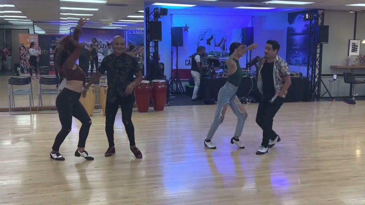 Noel Rojas, Annette Saucillo y Abraham Rosales, Michelle Ramos UnifiedOn2 9pm Lesson 08/28/22