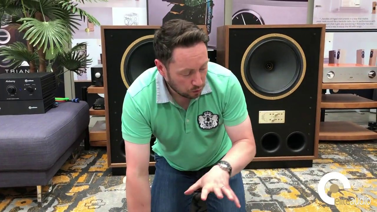 Unboxing Feature - Manley SNAPPER® Monoblock Power Amplifier