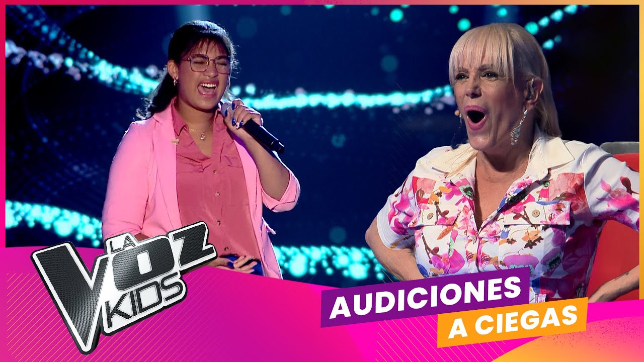 Avril López canta 